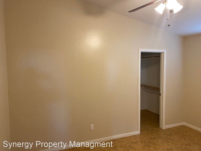 Building Photo - 5 br, 3 bath House - 9418 Whitman Ave.