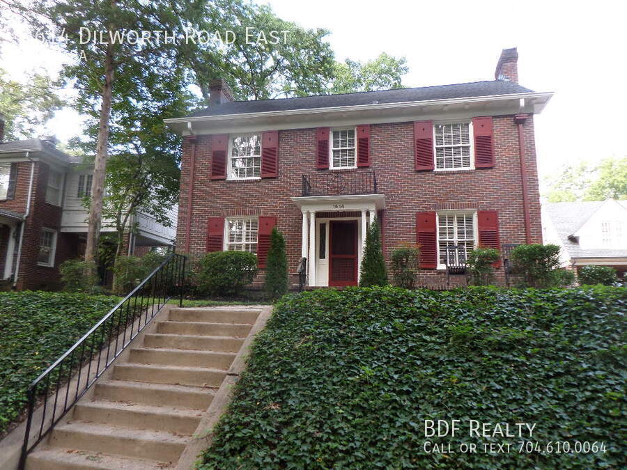 Primary Photo - 1614 Dilworth Rd E