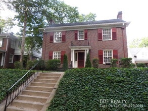 Building Photo - 1614 Dilworth Rd E