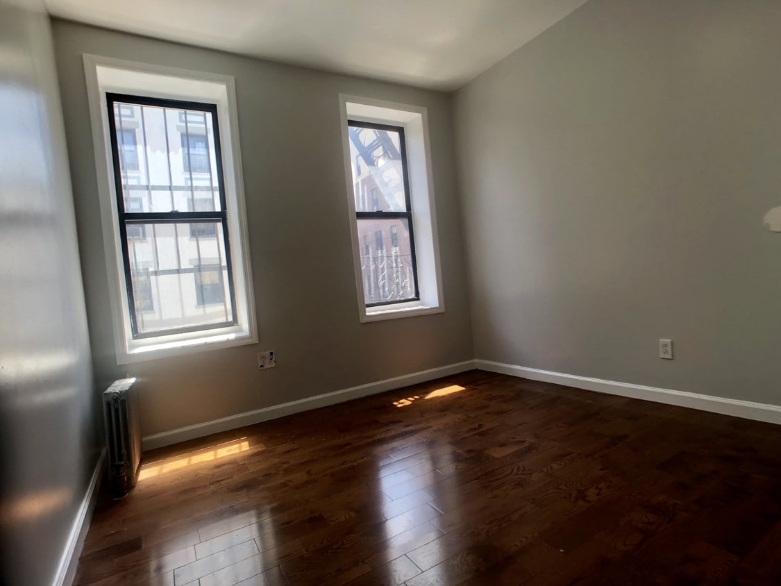 Primary Photo - 539 W 156th St