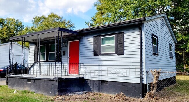 Foto del edificio - 516 E Peachtree St