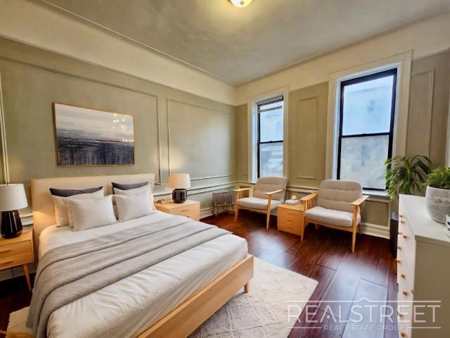 Foto del edificio - 2 bedroom in BROOKLYN NY 11203