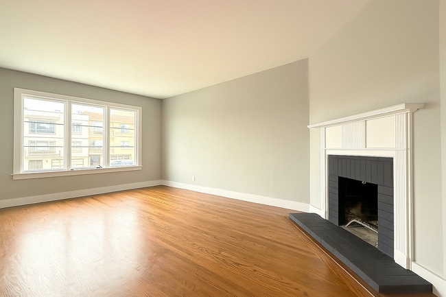 1435-1437 19th Avenue - 1435-1437 19th Avenue Apartment