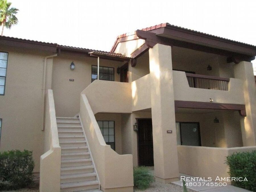 Primary Photo - 1351 N Pleasant Dr