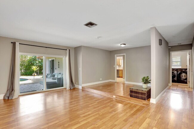 Foto del edificio - 9062 NW 20th Manor