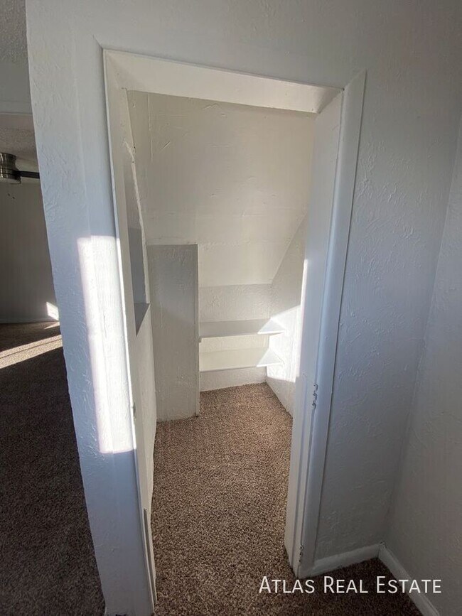 Foto del edificio - 814 Mariposa St