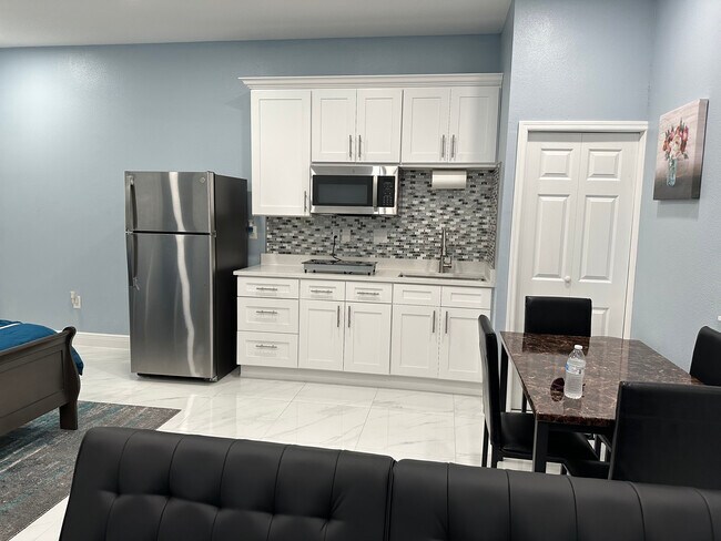 Foto del edificio - 1411 W Wood St