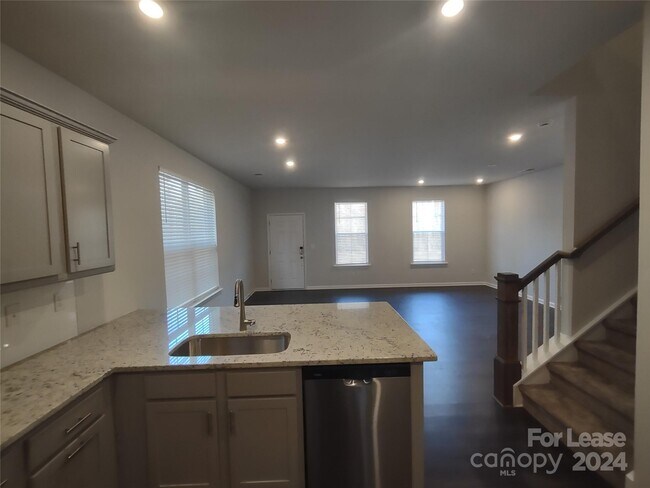 Building Photo - 7824 Nelson Rd