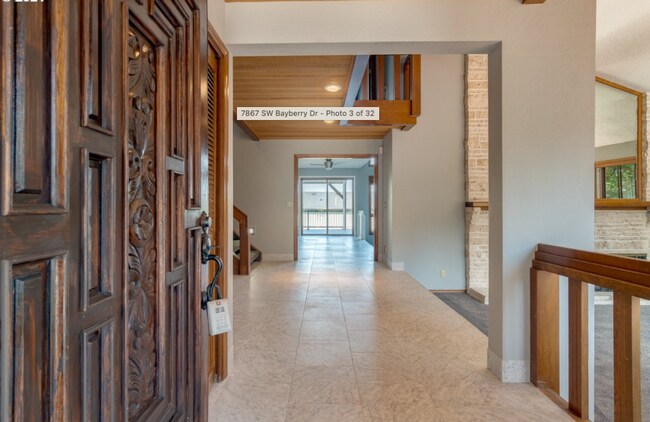 Building Photo - Gorgeous 4 bedroom Home with an Open Floor Plan, Vaulted Ceilings and a Stunning Gourmet Kitchen ...