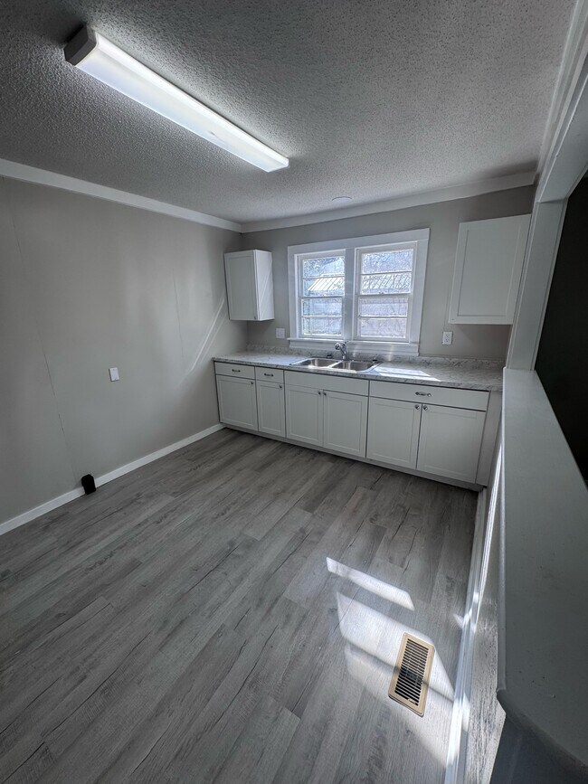 Foto del edificio - 212 N Hospital St