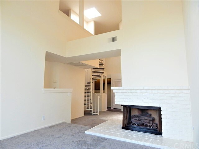 Building Photo - 5032 Dorado Dr