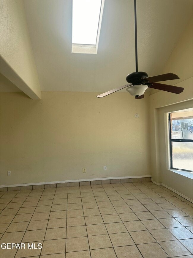 Building Photo - 11857 Priscilla Cir