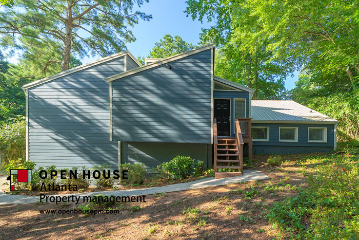 Primary Photo - 2211 Cedar Forks Dr, Marietta
