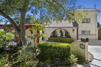 Building Photo - 4322 Ensenada Pl