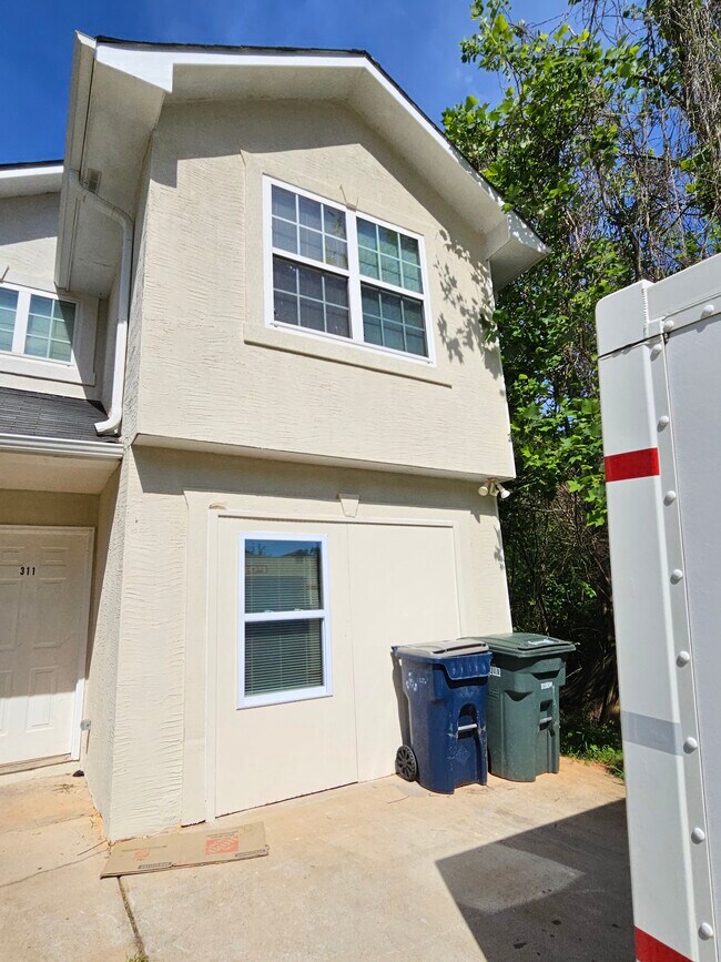 311 Louise Ln, Griffin, GA 30223 Townhome Rentals in Griffin GA