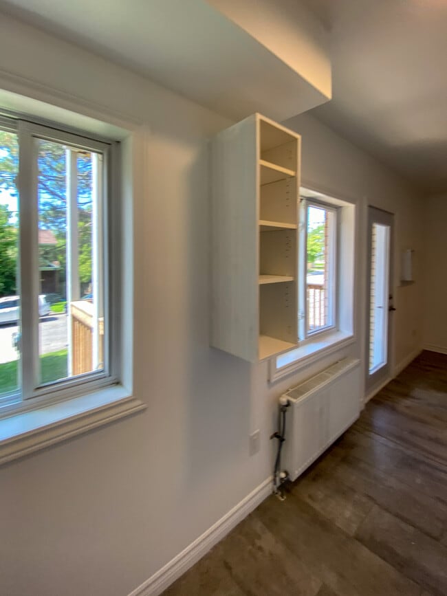 Building Photo - 625 Borthwick Ave