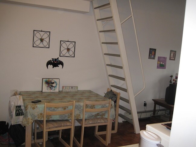 Foto del edificio - 7533 113th St