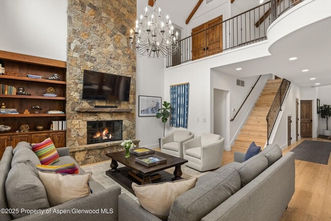 Building Photo - 41 Choke Cherry Ct