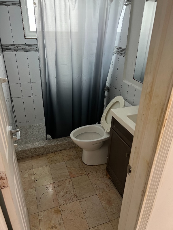 Foto del edificio - 19 NW 36th Ct