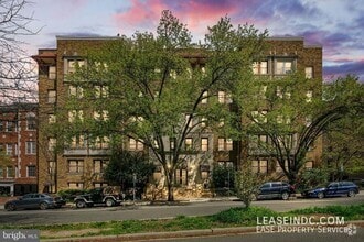 Building Photo - 2707 Adams Mill Rd NW