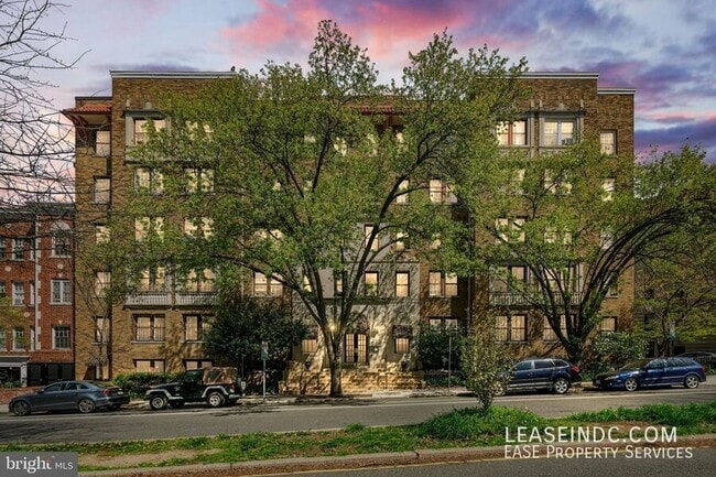 Photo - 2707 Adams Mill Rd NW Apartment