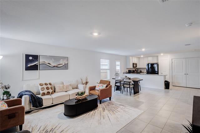 Foto del edificio - 3505 Flicker Ln