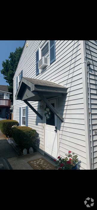 Building Photo - 149 New Haven Ave