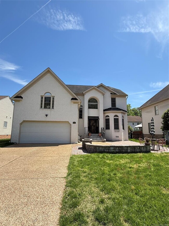 Building Photo - 115 Sheldon Ct