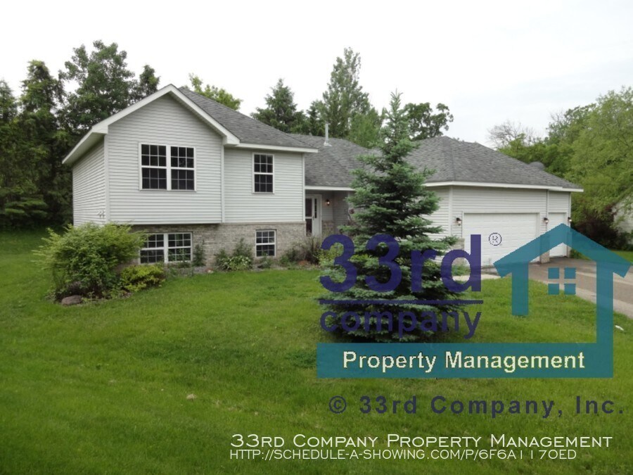 Primary Photo - Welcome to this 4 level split entry home!