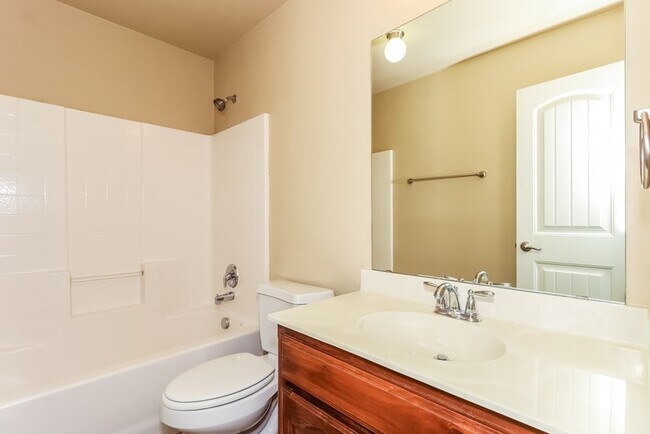Building Photo - 2245 Whitney Dr