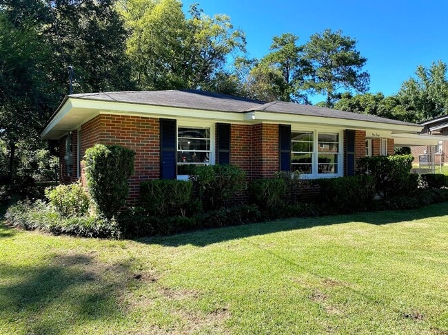 Building Photo - Handsome 3-bedroom just for you !