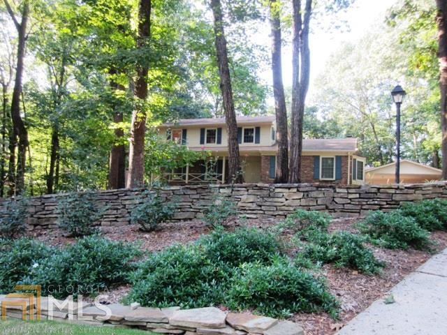 Building Photo - 2320 Oxbow Cir