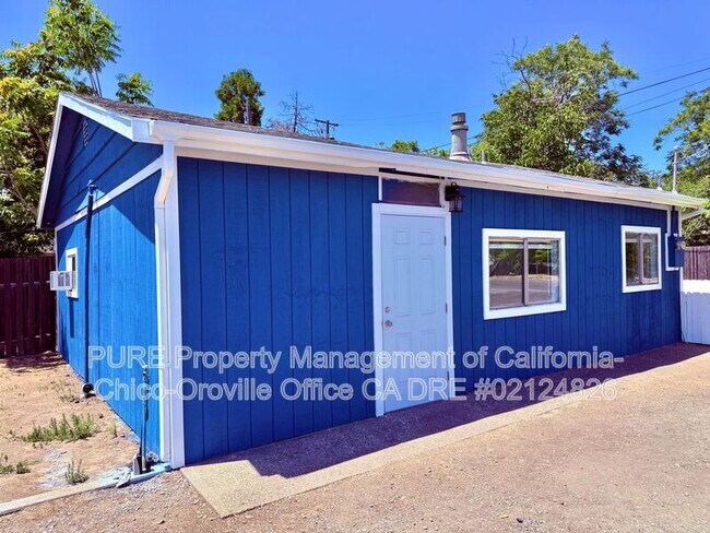 Foto del edificio - 25143 Molinos Ave