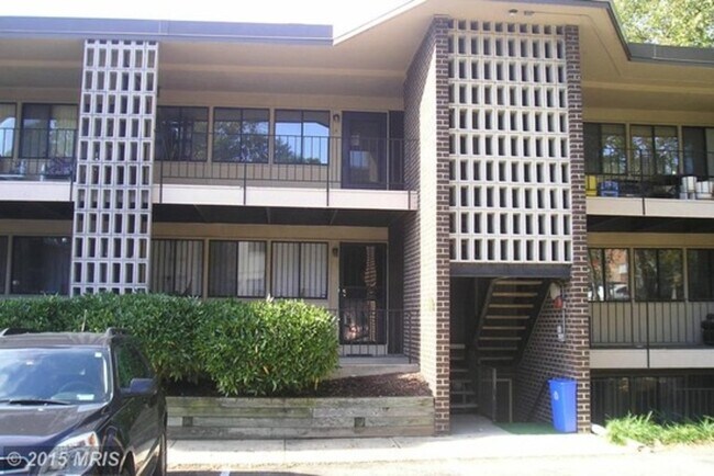 Building Photo - 3938 Stone Gate Dr