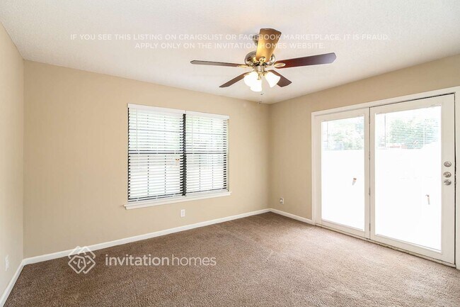 Building Photo - 3718 Twin Oak Ct