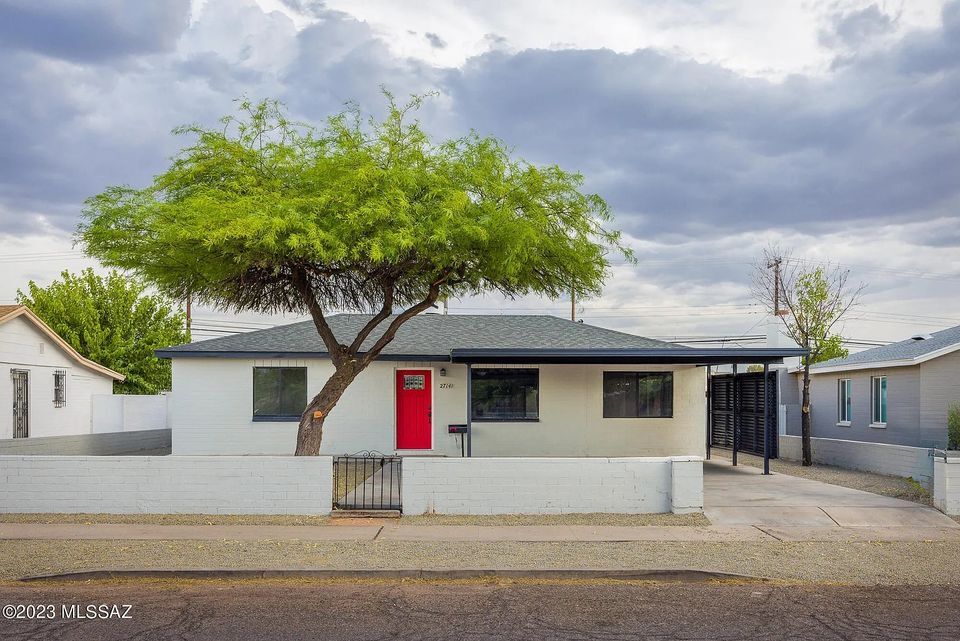 Foto principal - 2714 E 21st St