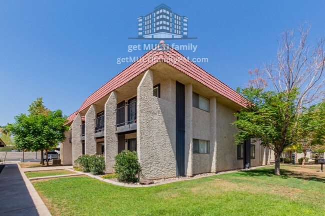 Building Photo - 700 W University Dr