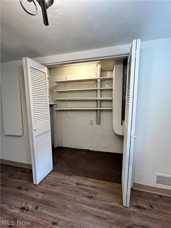 Foto del edificio - 94 View St