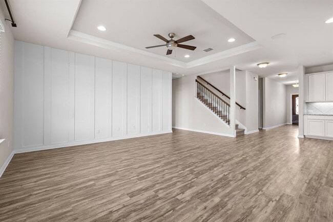Building Photo - 83 Prospector Ln