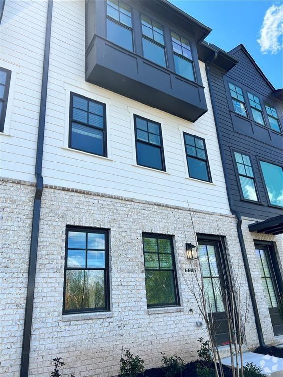Building Photo - 6605 Beacon Dr