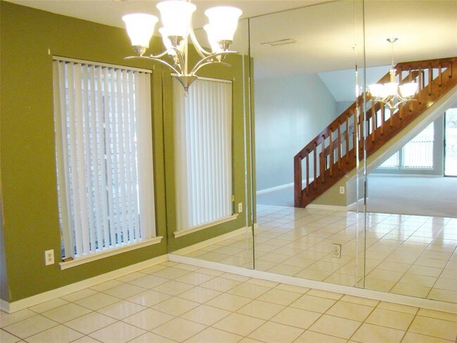 Foto del edificio - 14810 Via Del Norte Dr