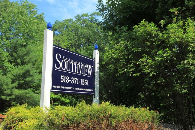 Building Photo - SOUTHVIEW APARTMENTS