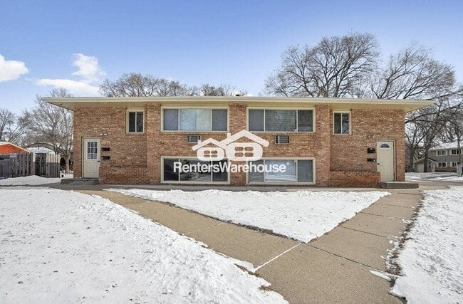 Foto del edificio - 5500 N Bryant Ave