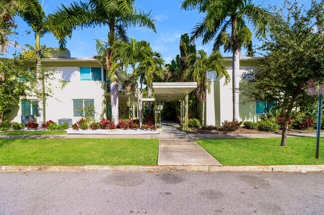 Foto del interior - 301 4th Ave N, St Petersburg, FL 33701