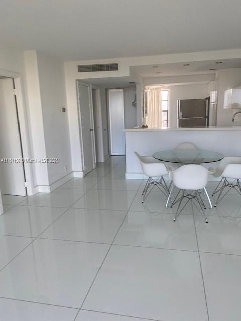 Foto del edificio - 3475 N Country Club Dr