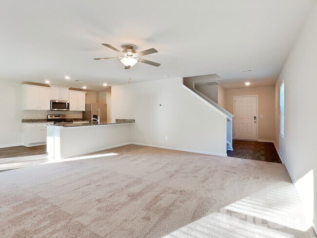 Foto del edificio - 2118 Southlea Dr