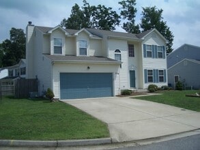 Building Photo - 776 Michelle Dr