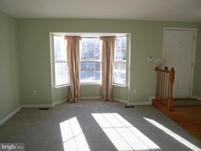 Foto del edificio - 8832 Ritchboro Rd