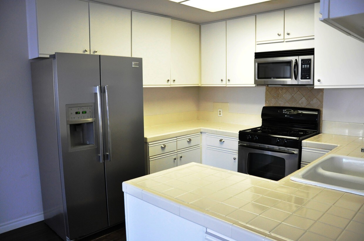 Foto principal - 446 Monterey Blvd
