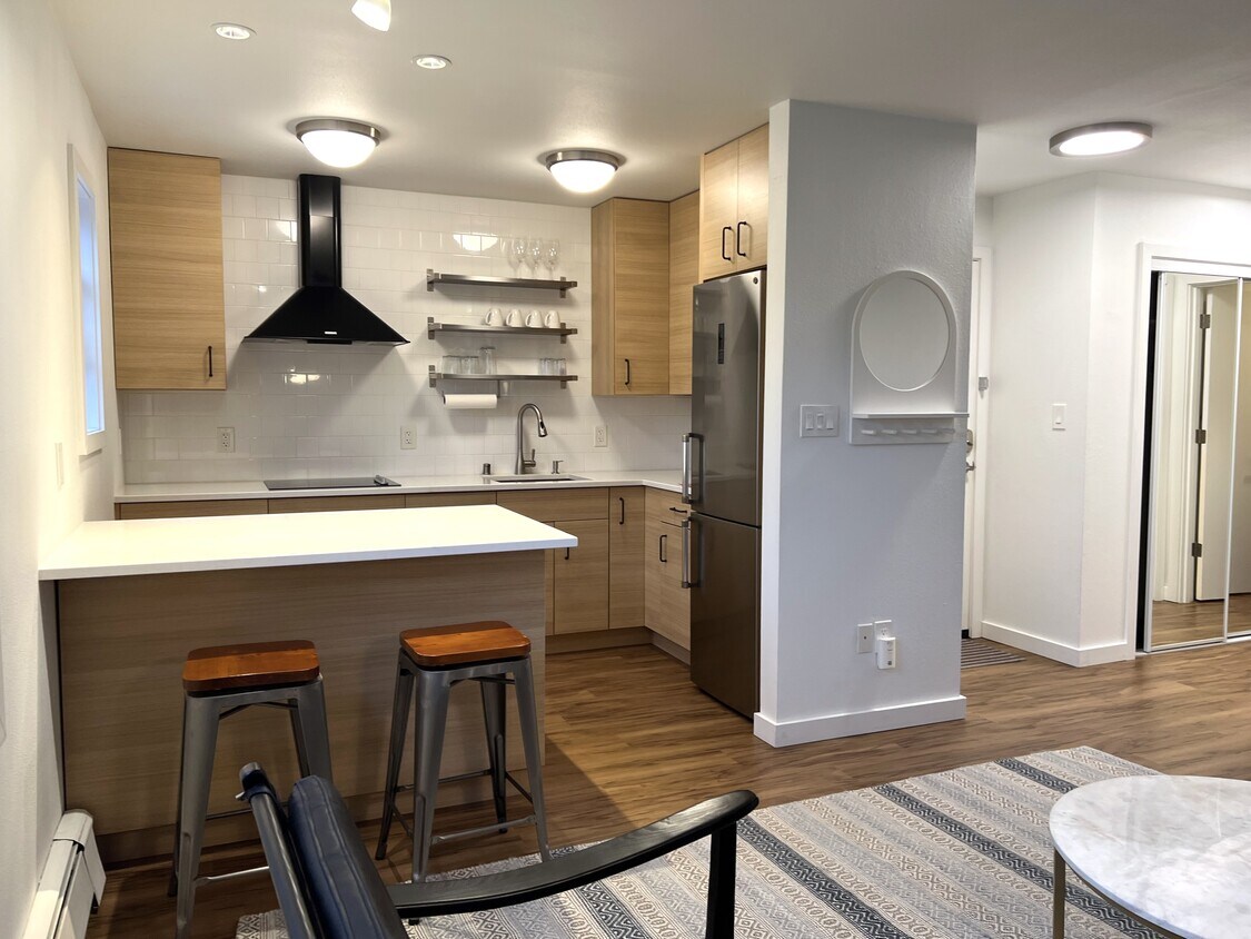 Foto principal - 350 Irwin St